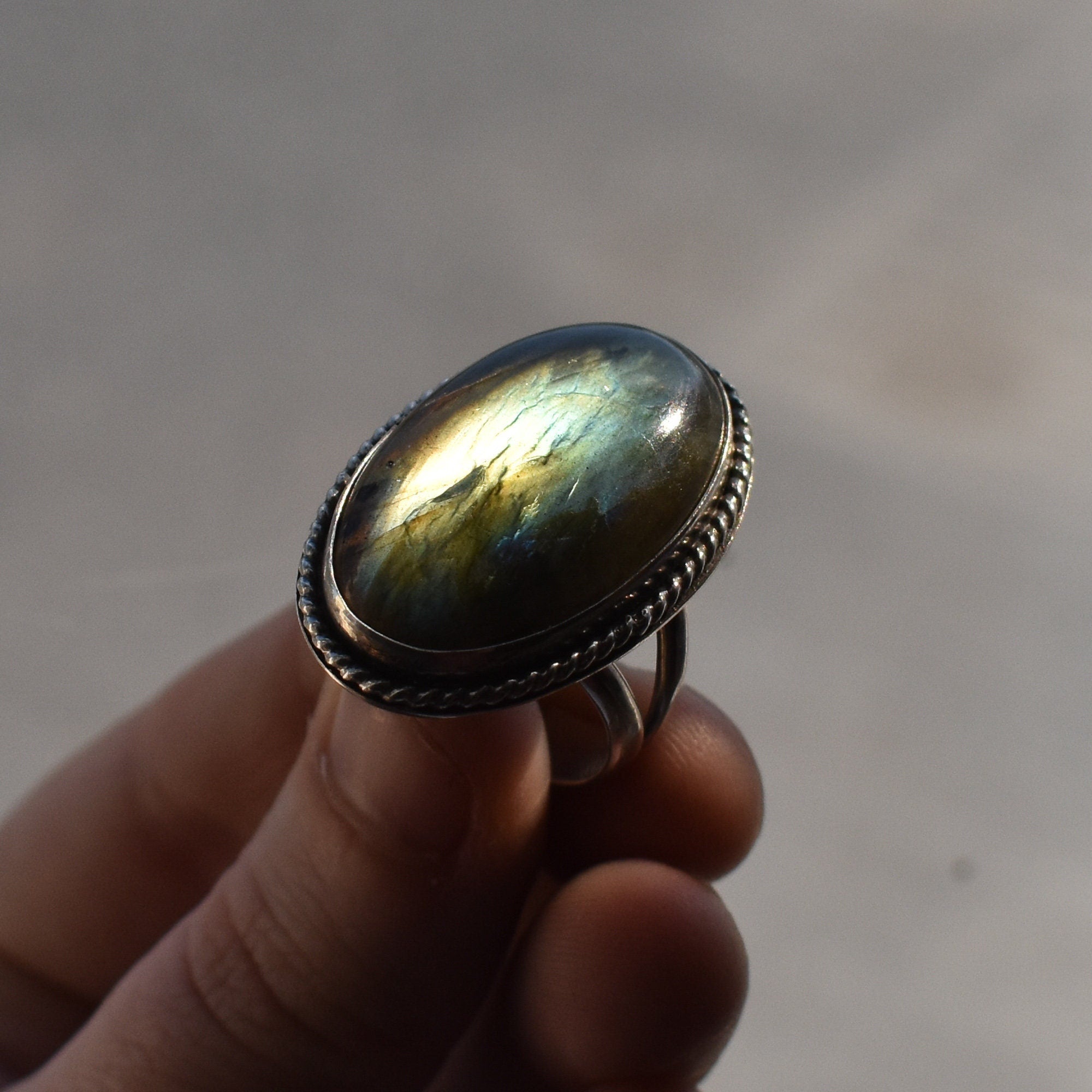 Big Boho Ring in Labradorite - .925 Sterling Silver Ring - Silversmith Ring - Big Labradorite Ring