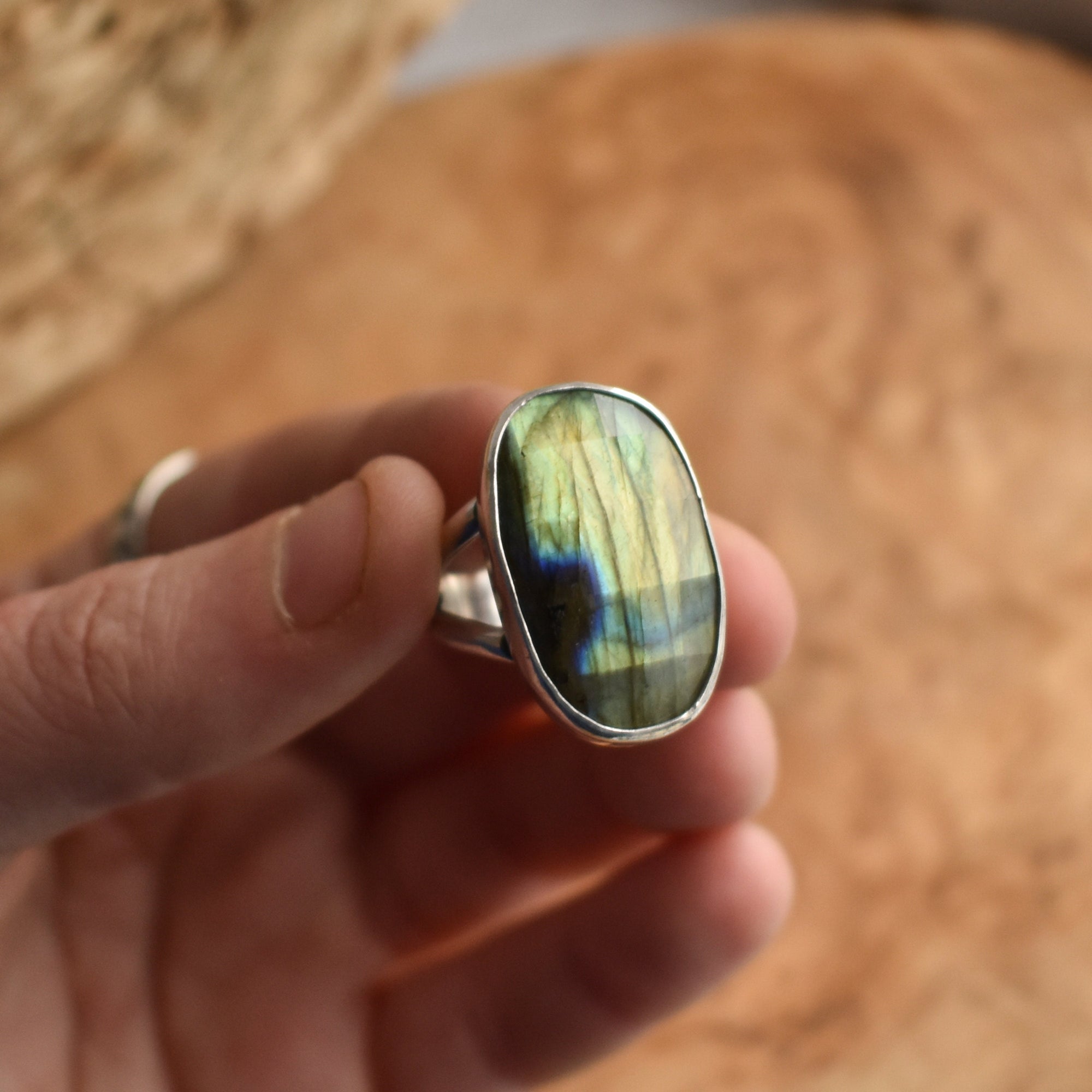 Labradorite Ring - .925 Sterling Silver Ring - Silversmith Ring - Big Labradorite Ring