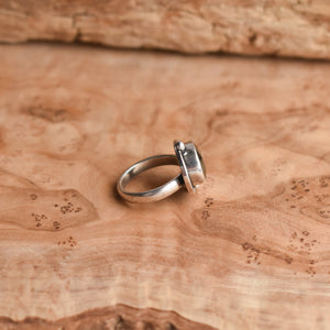 Custom Rose Cut Labradorite Ring -Orbits Ring - .925 Sterling Silver - East West Oval Ring