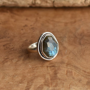Labradorite Ring - Sterling Silver - Chunky Labradorite Ring - Choose your Stone