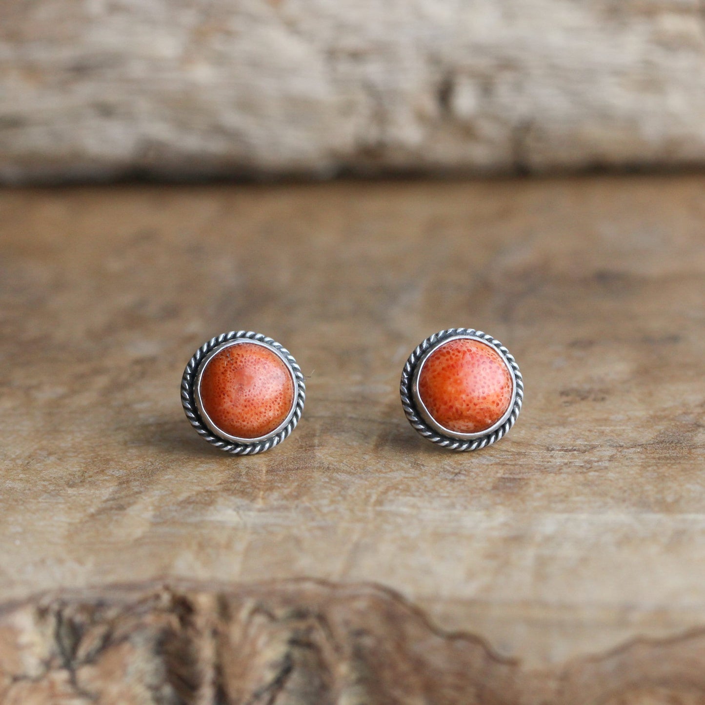 Red Sponge Coral Sterling Silver Earrings – Traditional Posts
