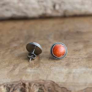 Red Sponge Coral Sterling Silver Earrings – Traditional Posts