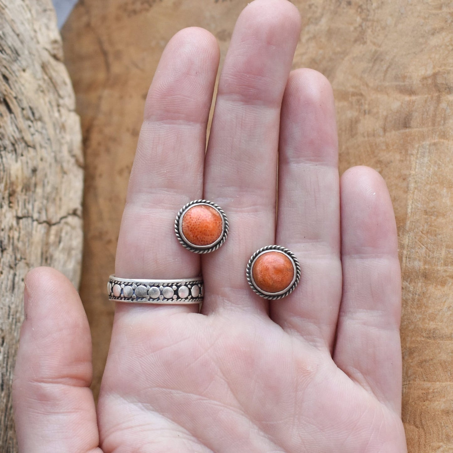Red Sponge Coral Sterling Silver Earrings – Traditional Posts