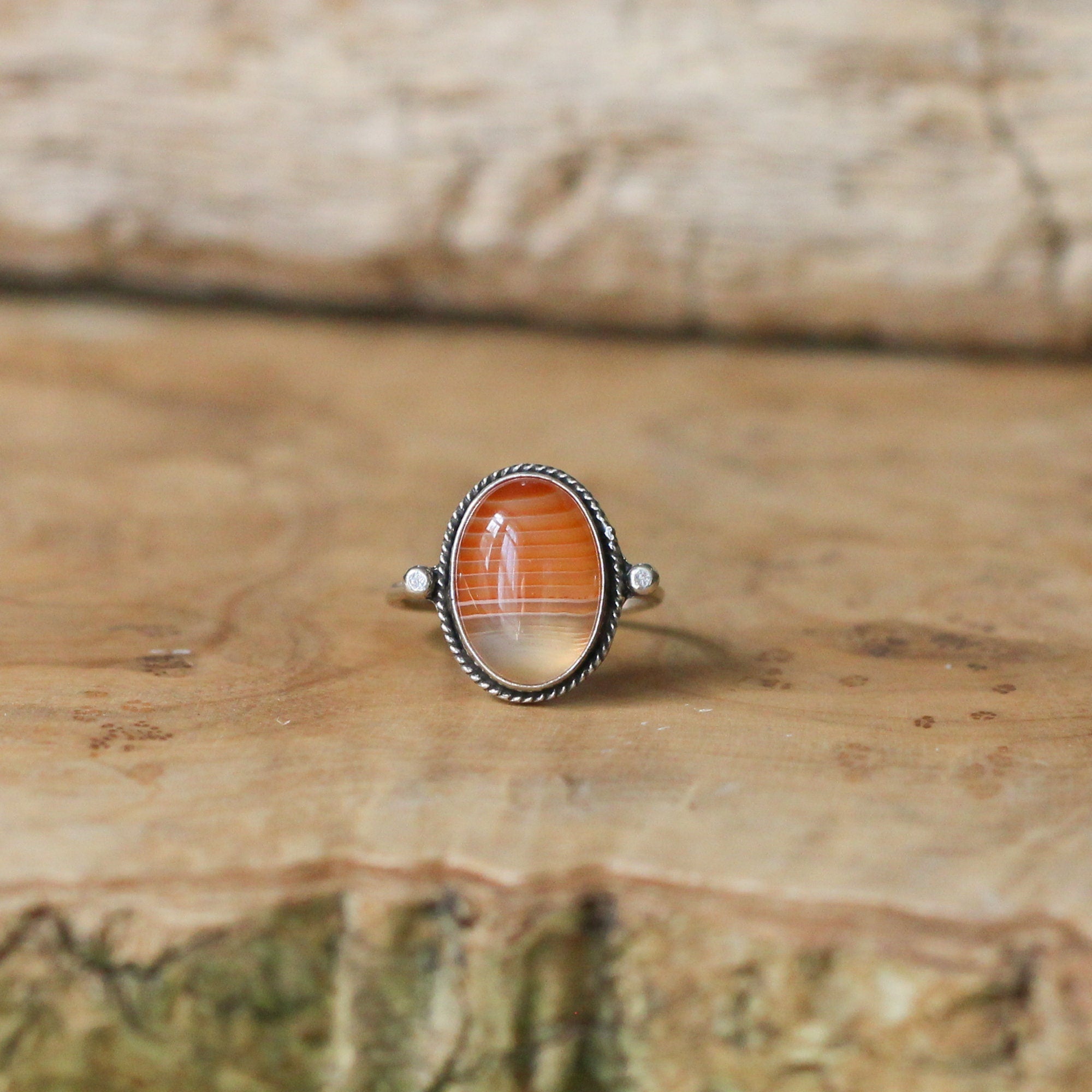 Red Banded Agate Ring - Agate Delica Ring - Silversmith Ring - Feminine Jewelry