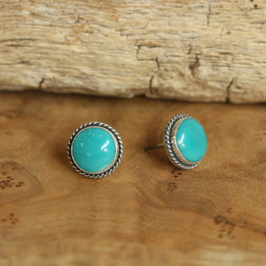 10mm American Turquoise Sterling Silver Stud Earrings – Twist Wire Accent