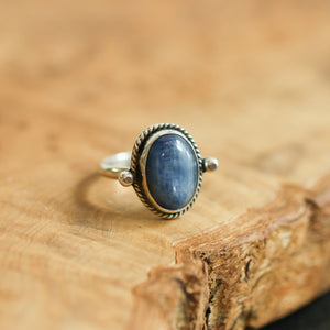 Blue Kyanite Lasso Ring - Sterling Silver Ring - Silversmith Ring - Blue Kyanite Ring