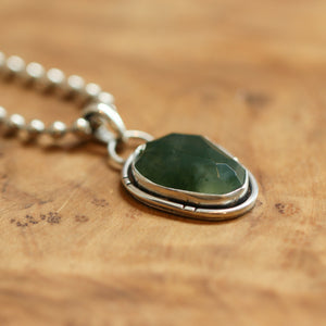 Rose Cut Moss Agate Pendant - Silversmith - .925 Sterling Silver - Crazy Lace Agate Necklace
