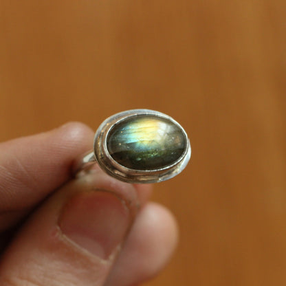 Flashy Labradorite Ring – Sterling Silver Oval, Silversmith Jewelry