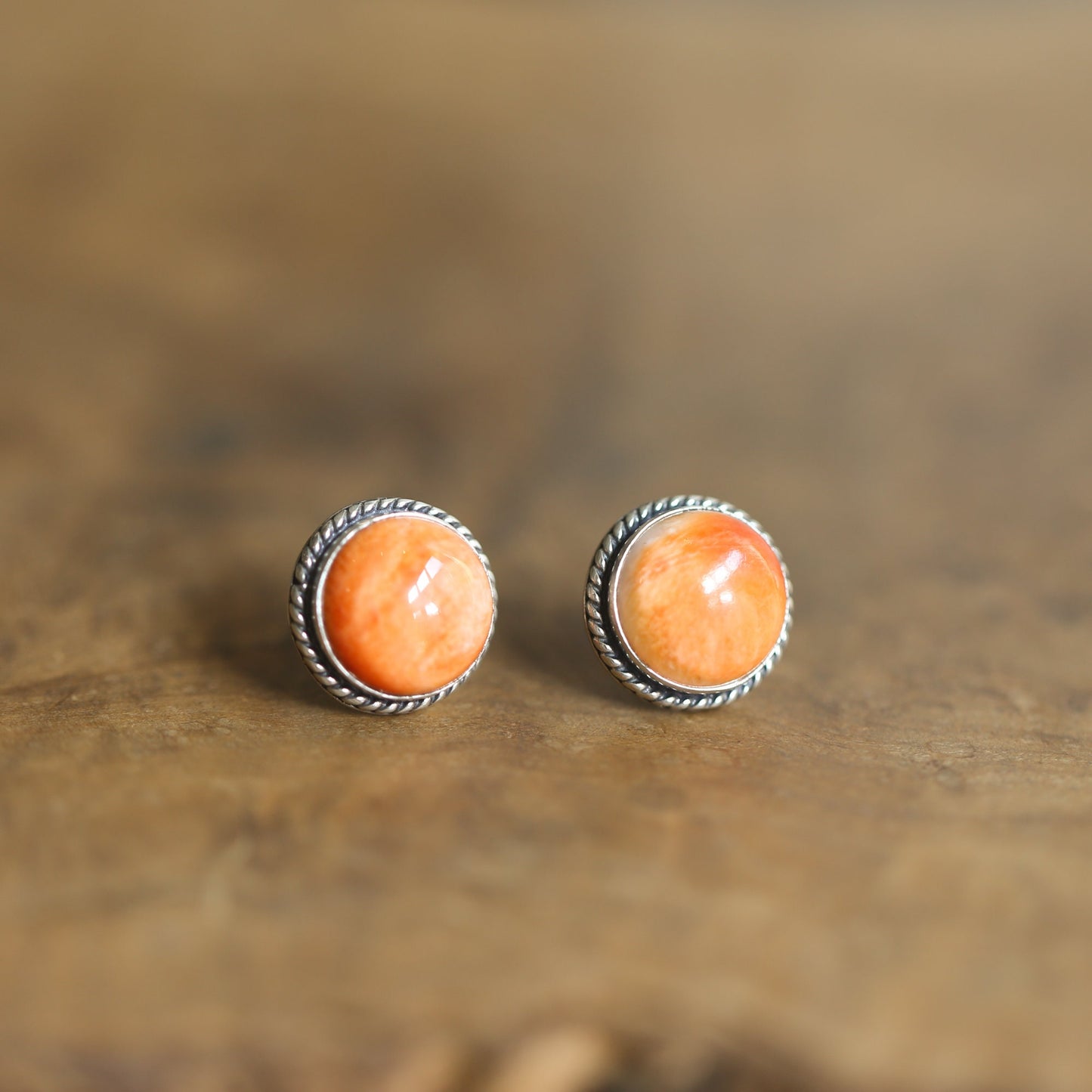Spiny Oyster Sterling Silver Post Earrings – Chili Pepper Red