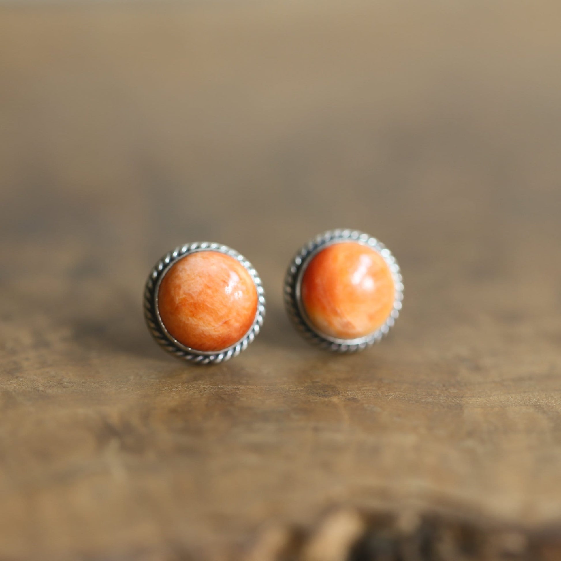 Spiny Oyster Sterling Silver Post Earrings – Chili Pepper Red
