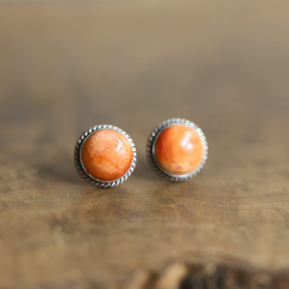 Spiny Oyster Sterling Silver Post Earrings – Chili Pepper Red