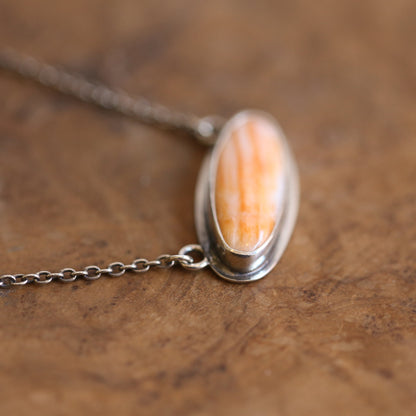 Chili Red Spiny Oyster Pendant – Sterling Silver Necklace