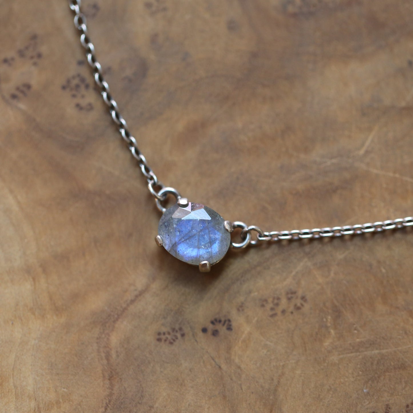 Dainty Labradorite Pendant - .925 Sterling Silver - Labradorite Preppy Prong Necklace