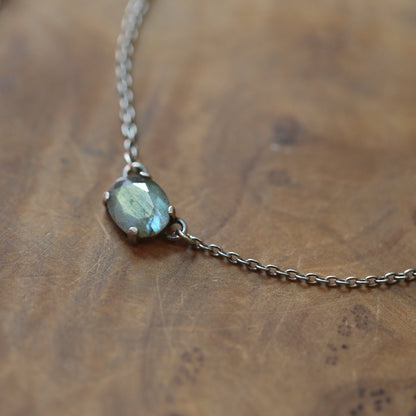 Dainty Labradorite Pendant - .925 Sterling Silver - Labradorite Preppy Prong Necklace
