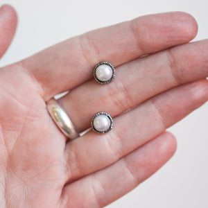 Freshwater Pearl Posts - Hammered Posts - .925 Sterling Silver - Mabe Pearl Earrings