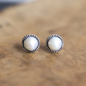 Freshwater Pearl Posts - Hammered Posts - .925 Sterling Silver - Mabe Pearl Earrings