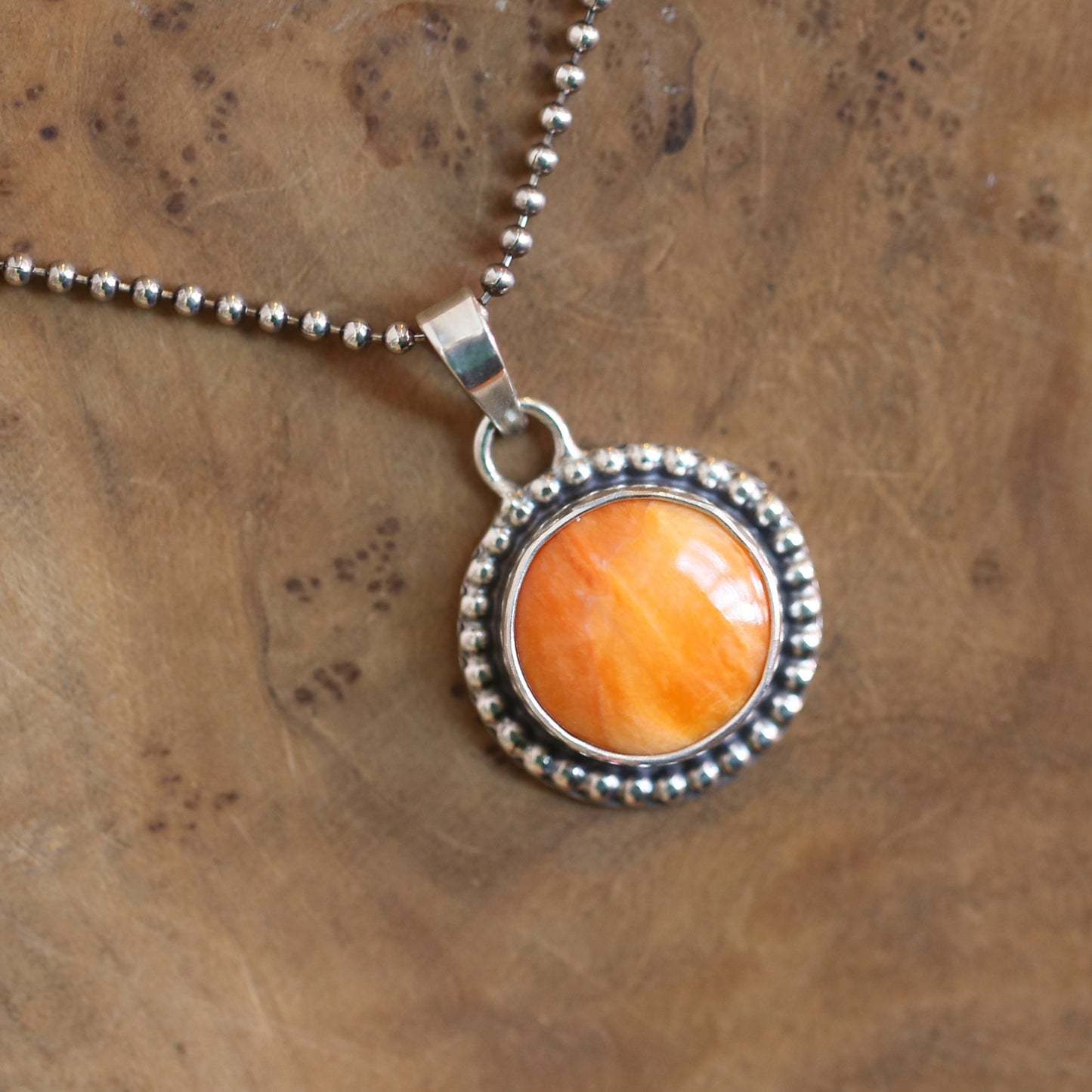 Sterling Silver Spiny Oyster Pendant – Chili Red Sun Drop Necklace