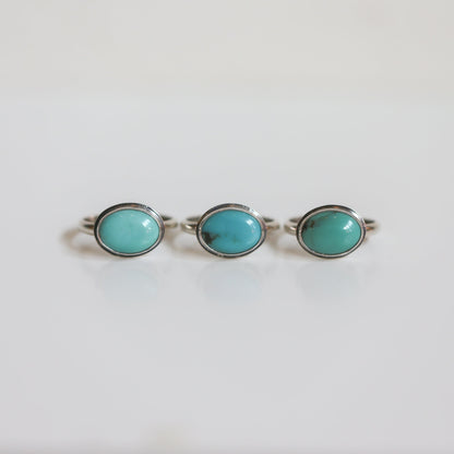 Kingman Turquoise Sterling Silver Ring – East West Oval Design