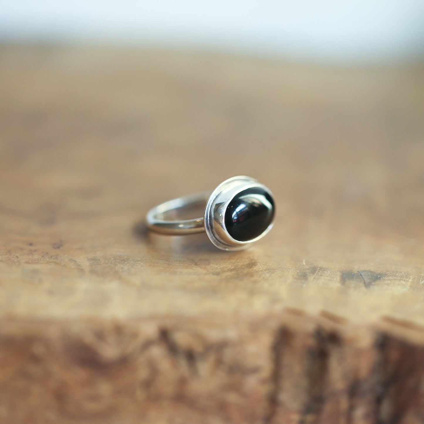 East West Oval Black Onyx Ring – Silversmith .925 Sterling Silver