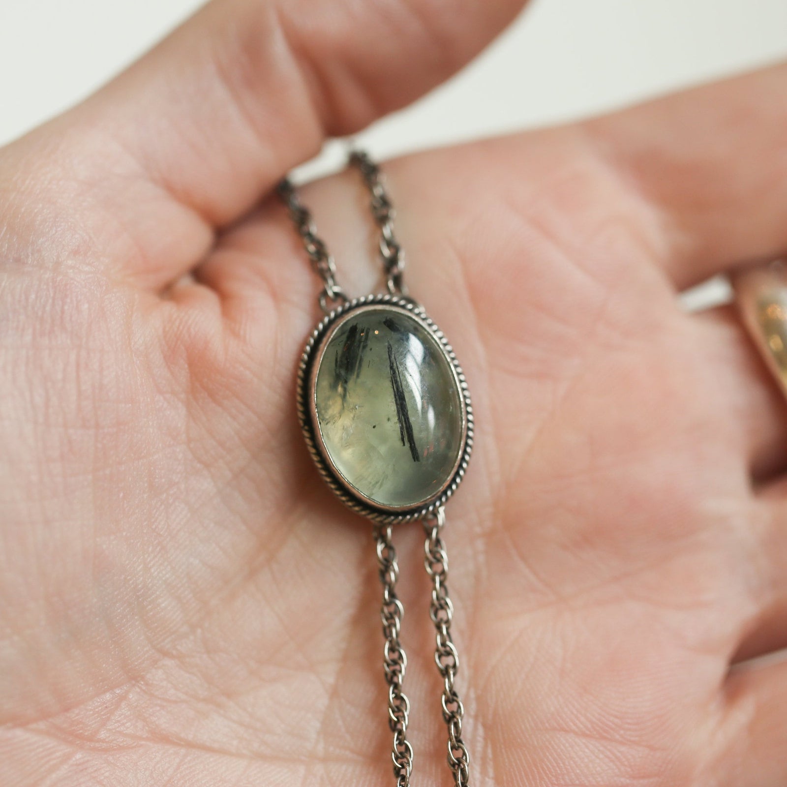 Prehnite Sterling Silver Bolo Necklace – Southwestern Silversmith Design