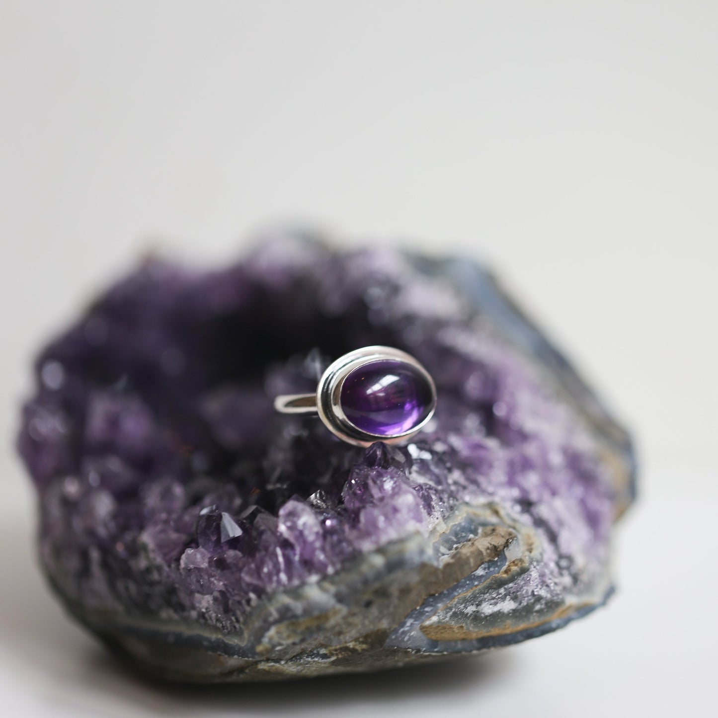 AAA Amethyst Sterling Silver Ring - East West Oval Design