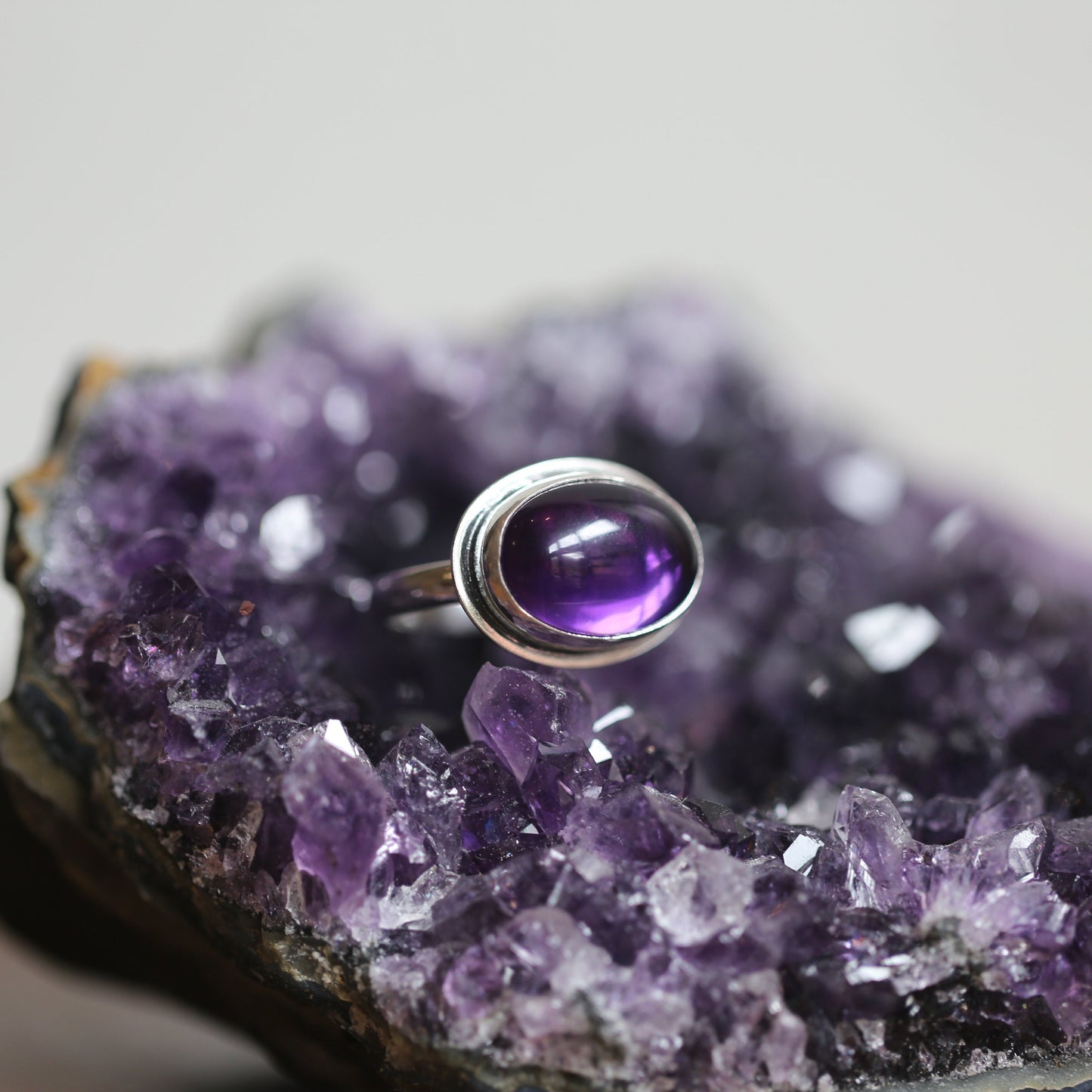 AAA Amethyst Sterling Silver Ring - East West Oval Design