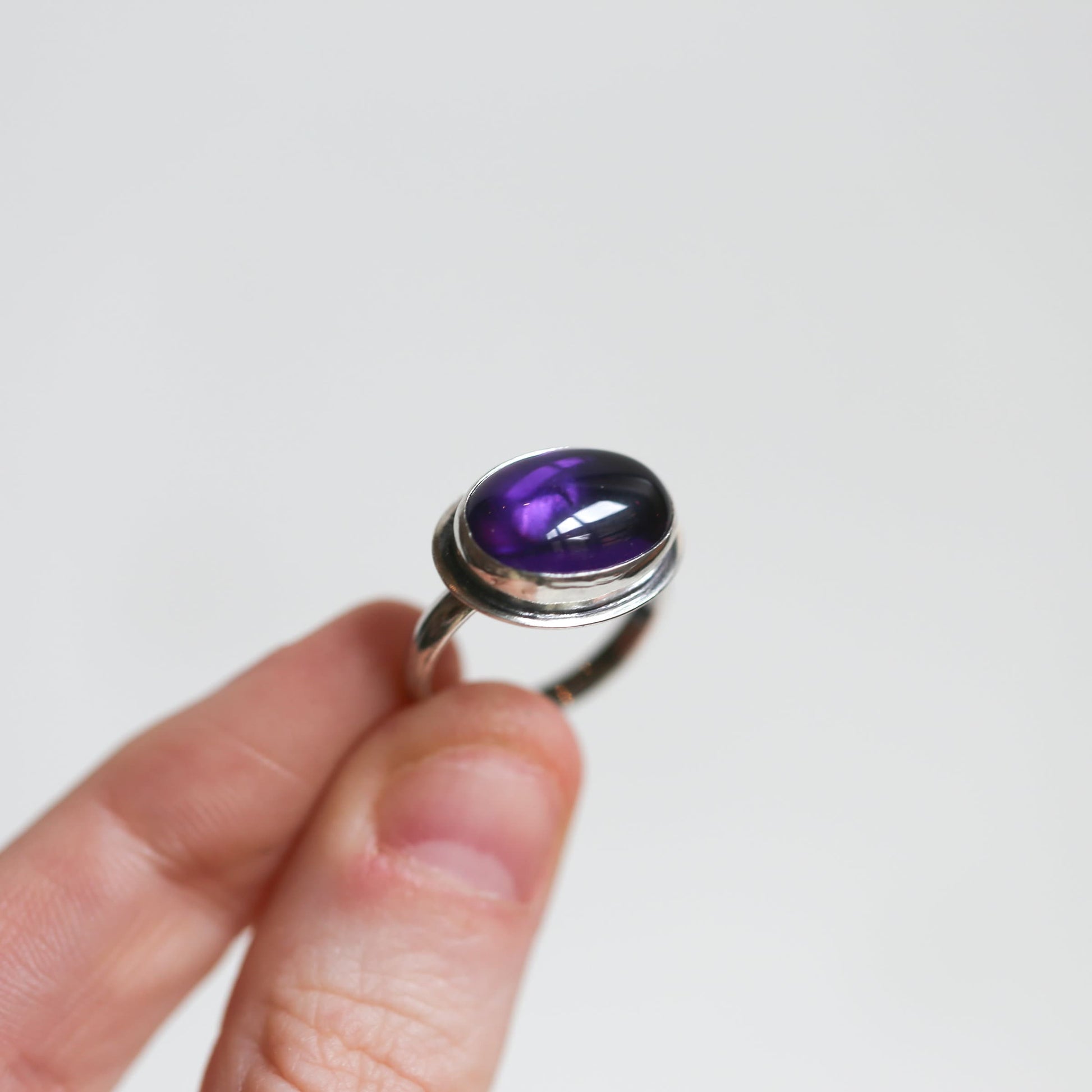 AAA Amethyst Sterling Silver Ring - East West Oval Design