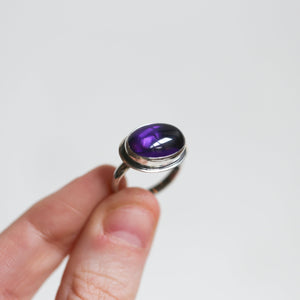 AAA Amethyst Sterling Silver Ring - East West Oval Design