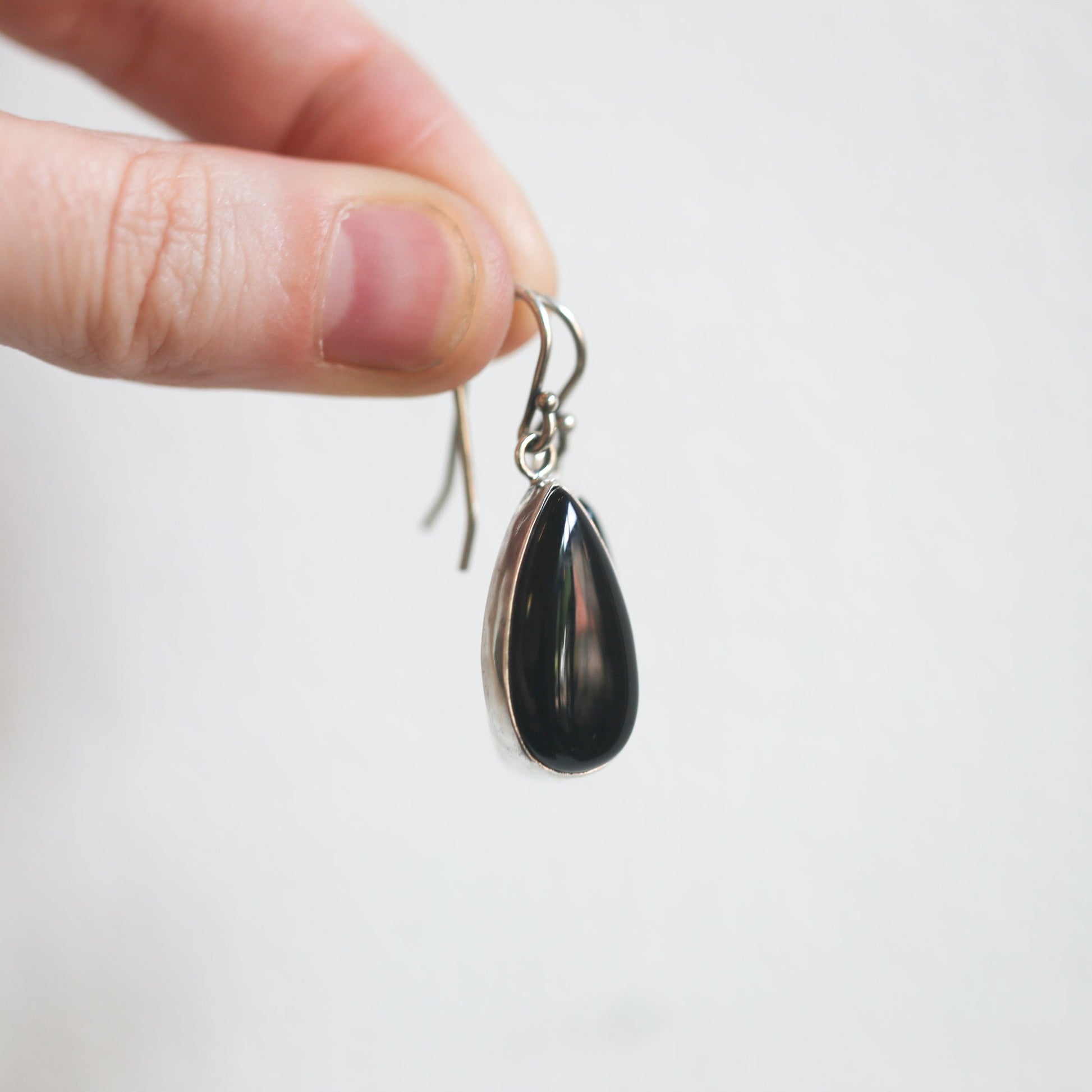 Black Agate Sterling Silver Drop Earrings – Pear Teardrop Jewelry