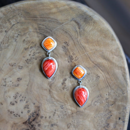 Two-Tone Spiny Oyster Sterling Silver Earrings – Red and Orange Drops