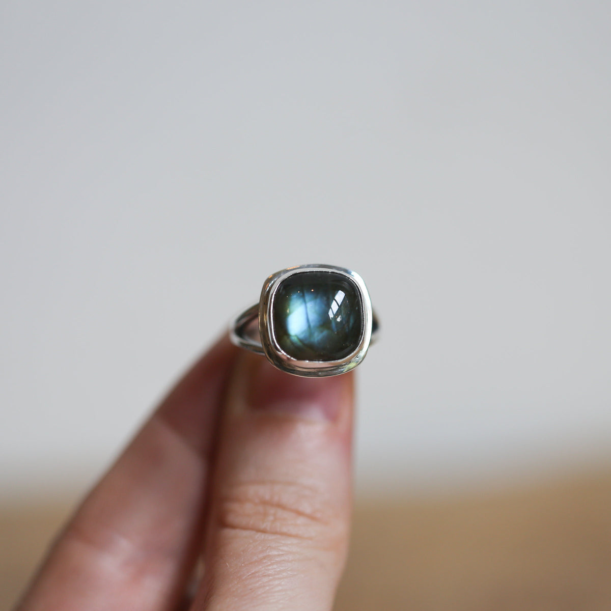 Labradorite Square Ring | Sterling Silver