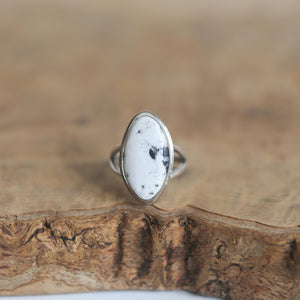 Ready to Ship - White Buffalo Ring Size 7.5 - Sterling Silver - Silversmith Ring - OOAK