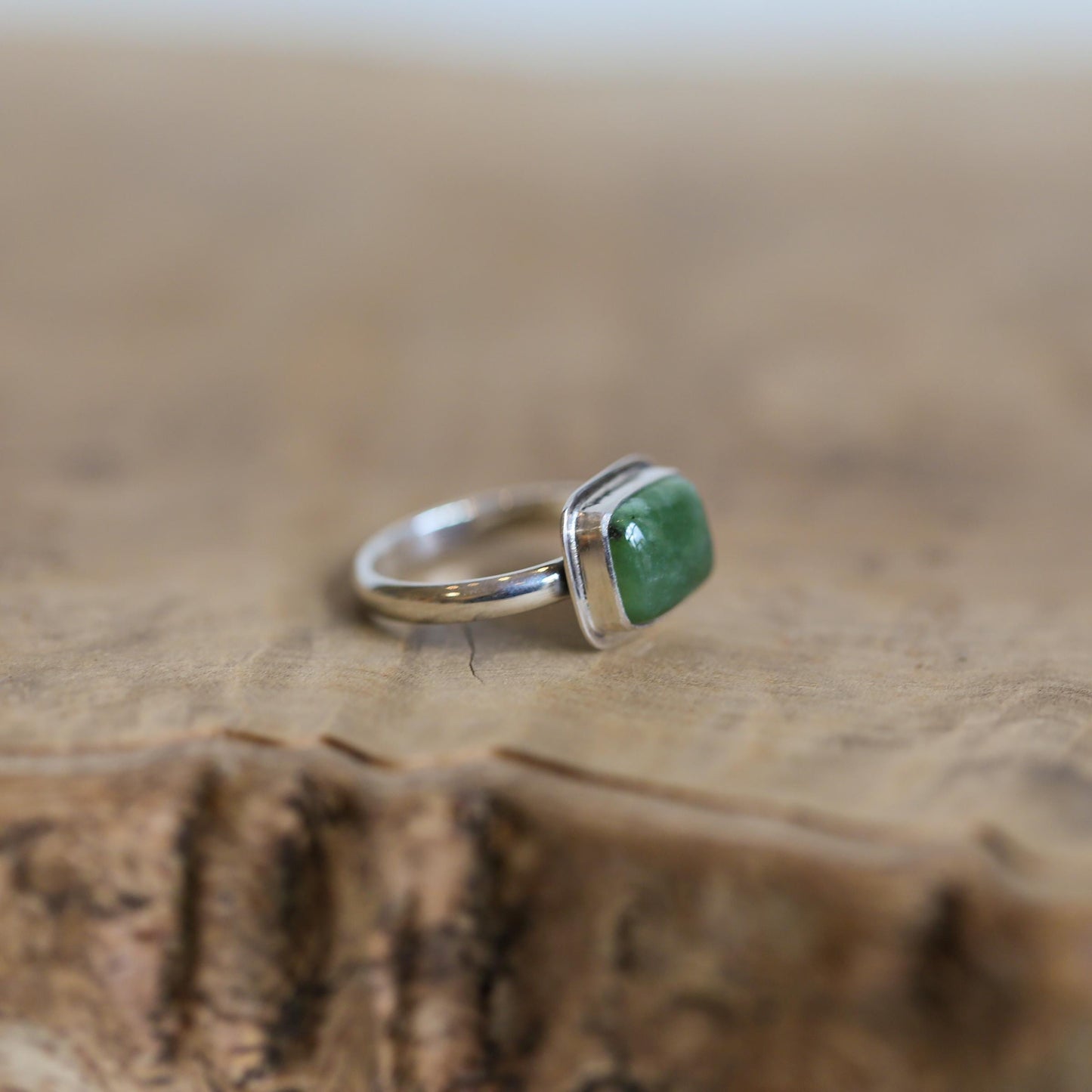 Green Nephrite Jade Ring – Sterling Silver Unisex Design