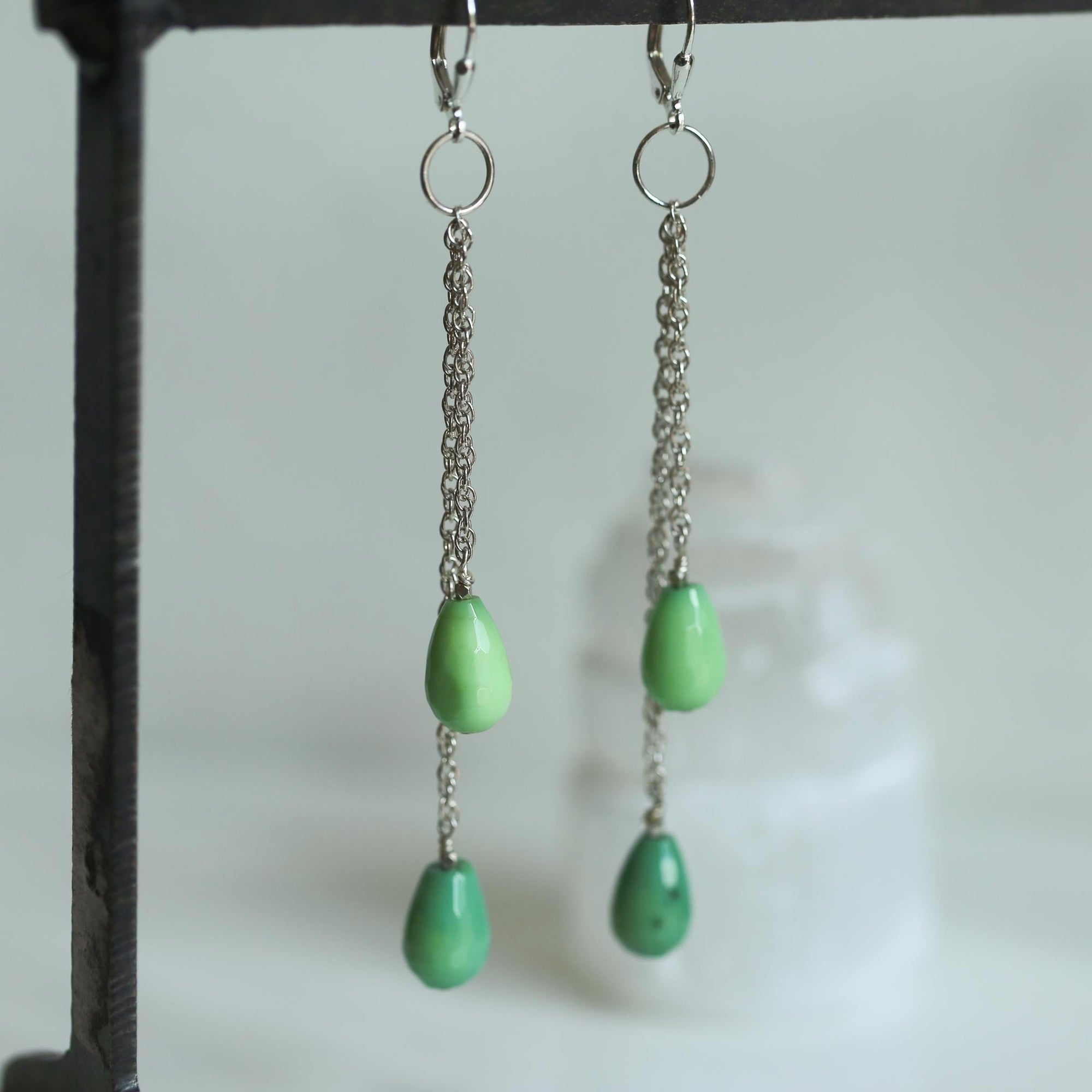 Chrysoprase Earrings - Chain Drops with Chrysoprase - .925 Sterling Silver - Silversmith