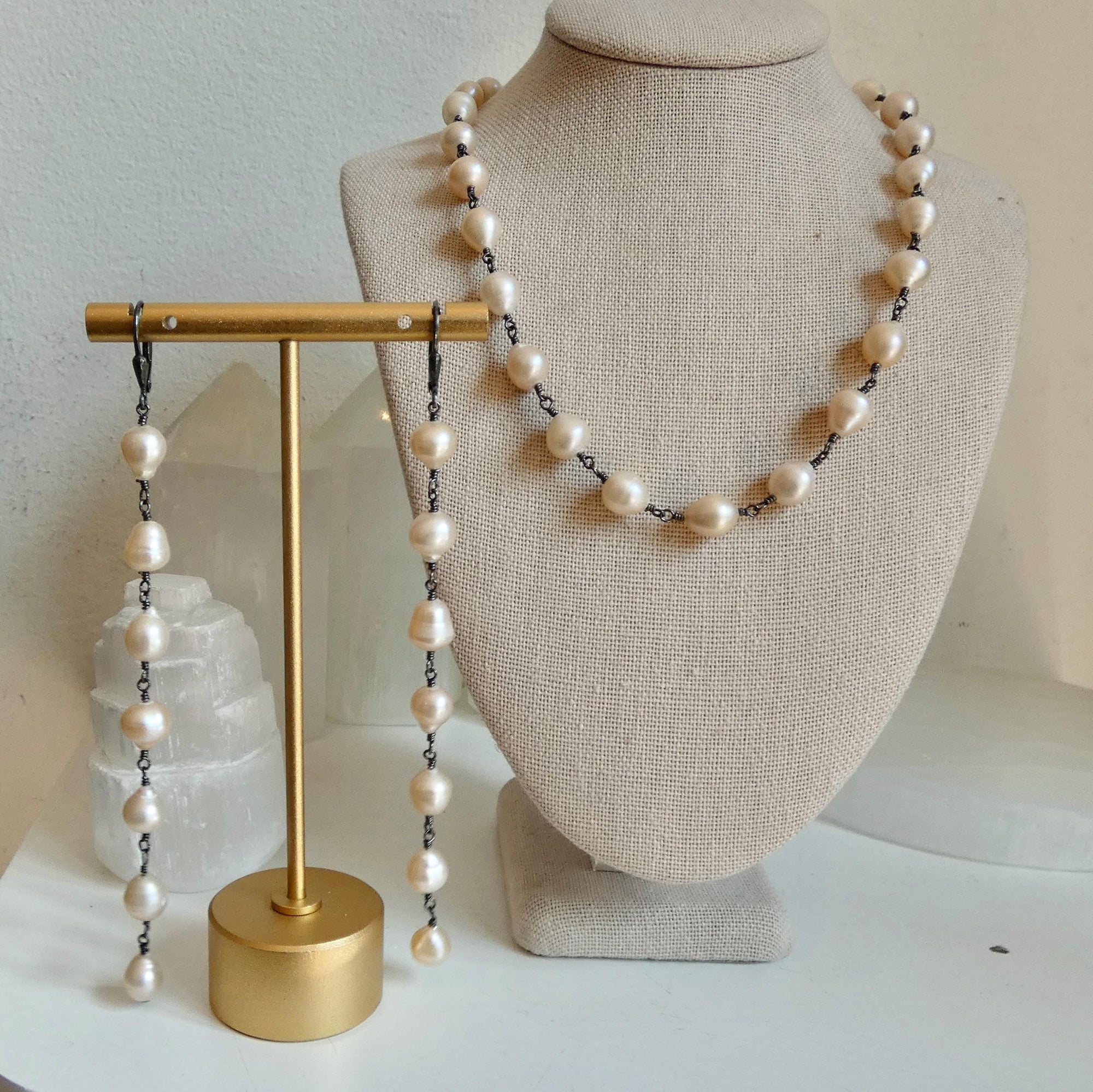 Rosarita Choker - Freshwater Pearl Necklace - Oxidized Sterling Silver