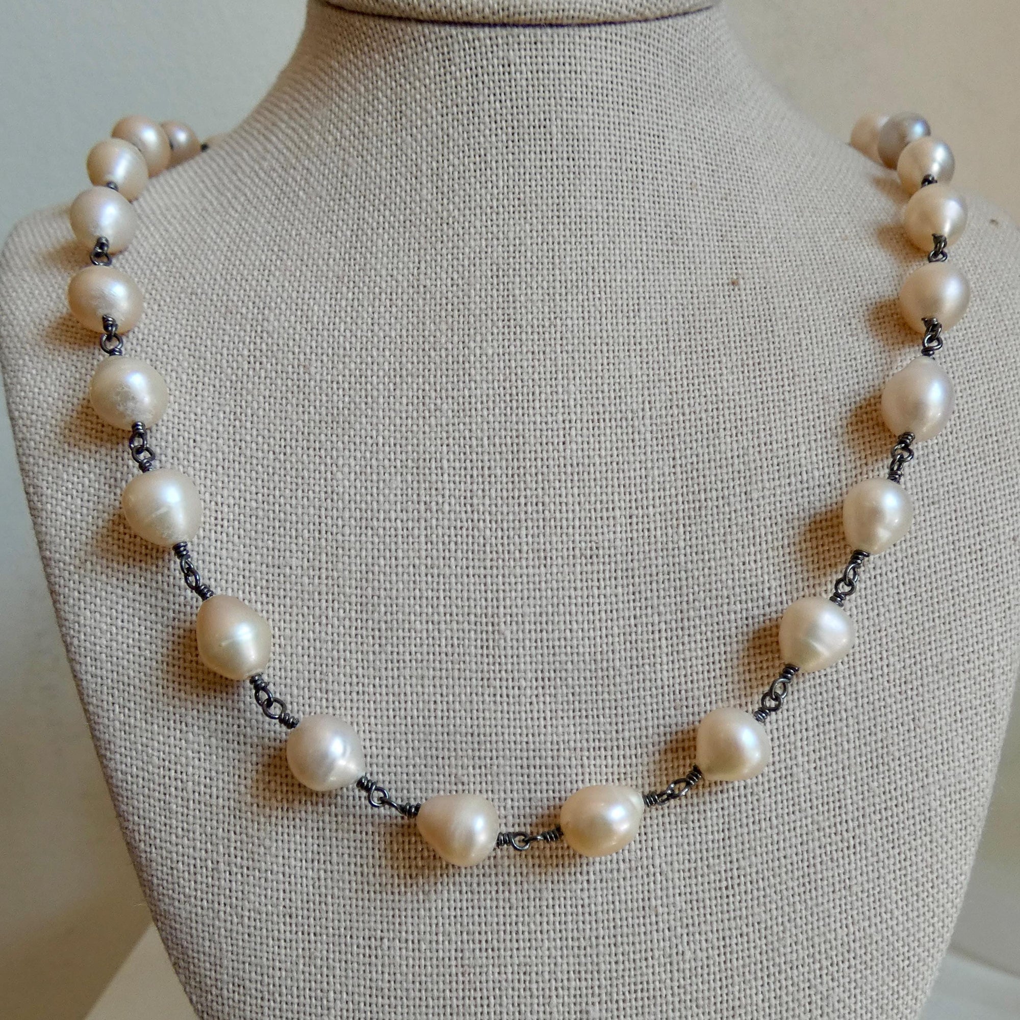 Rosarita Choker - Freshwater Pearl Necklace - Oxidized Sterling Silver