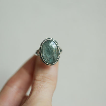 Green Kyanite Sterling Silver Ring – Handmade Boho Statement Ring