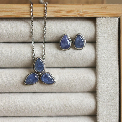Blue Kyanite Star Flower Necklace - 3-Stone Kyanite Pendant - Sterling Silver