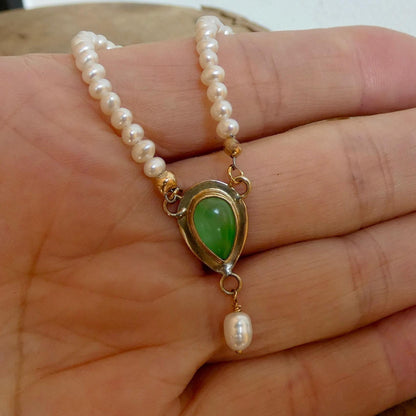 Jade Necklace in 14 KT Gold - Pearl necklace