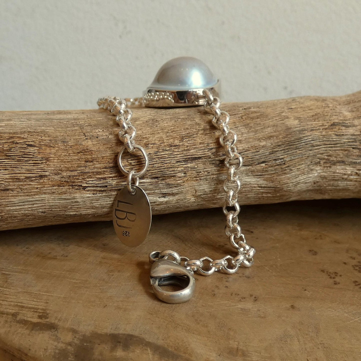Blister Mabe Pearl .925 Rolo Chain Bracelet - Chunky Sterling Silver
