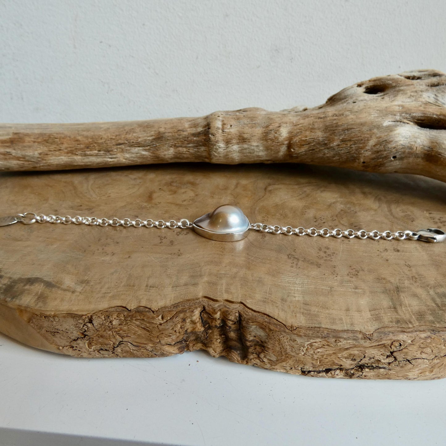 Blister Mabe Pearl .925 Rolo Chain Bracelet - Chunky Sterling Silver