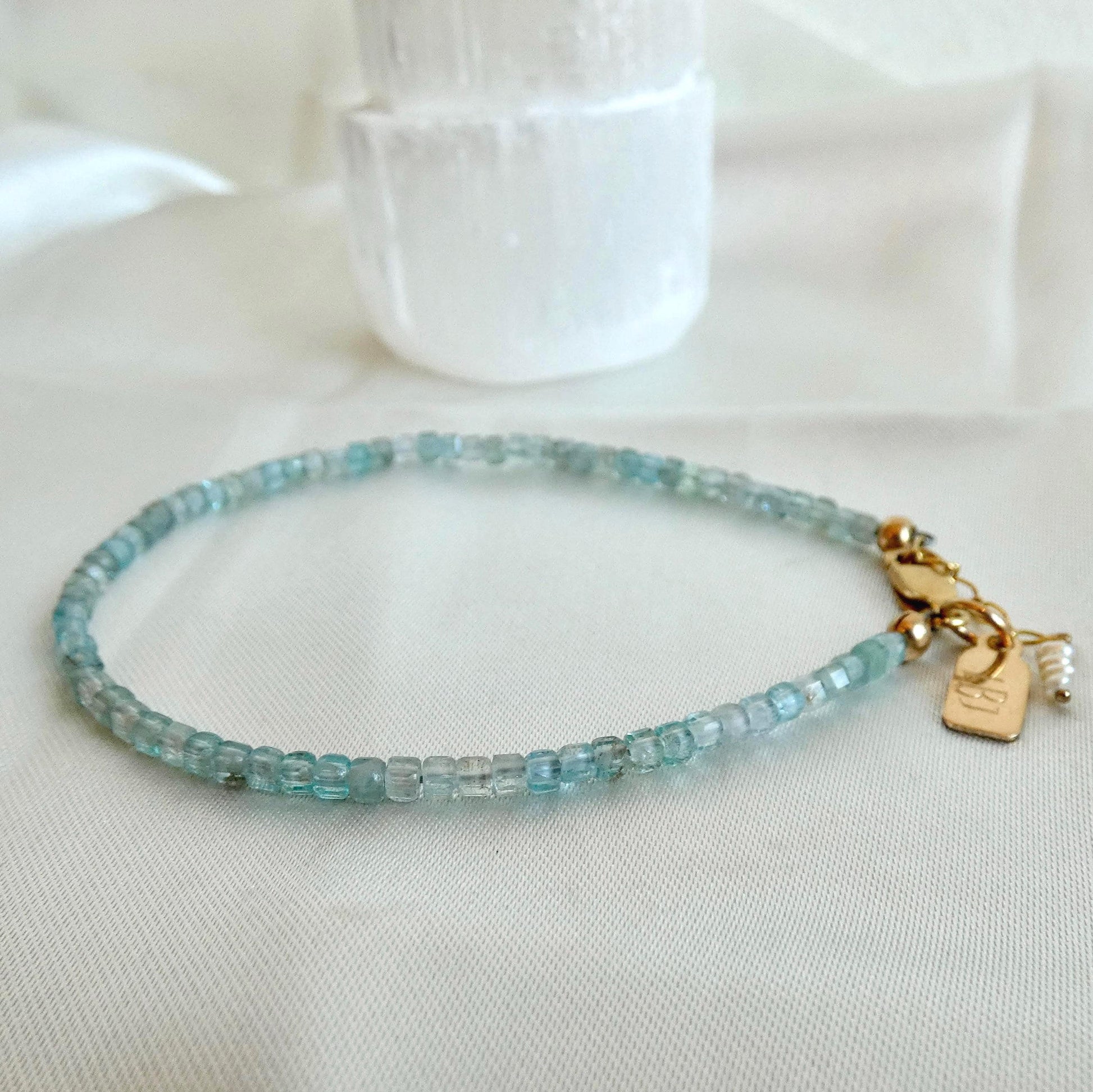 Aquamarine Beaded Bracelet - 14K Gold Filled - Freshwater Pearl Accent