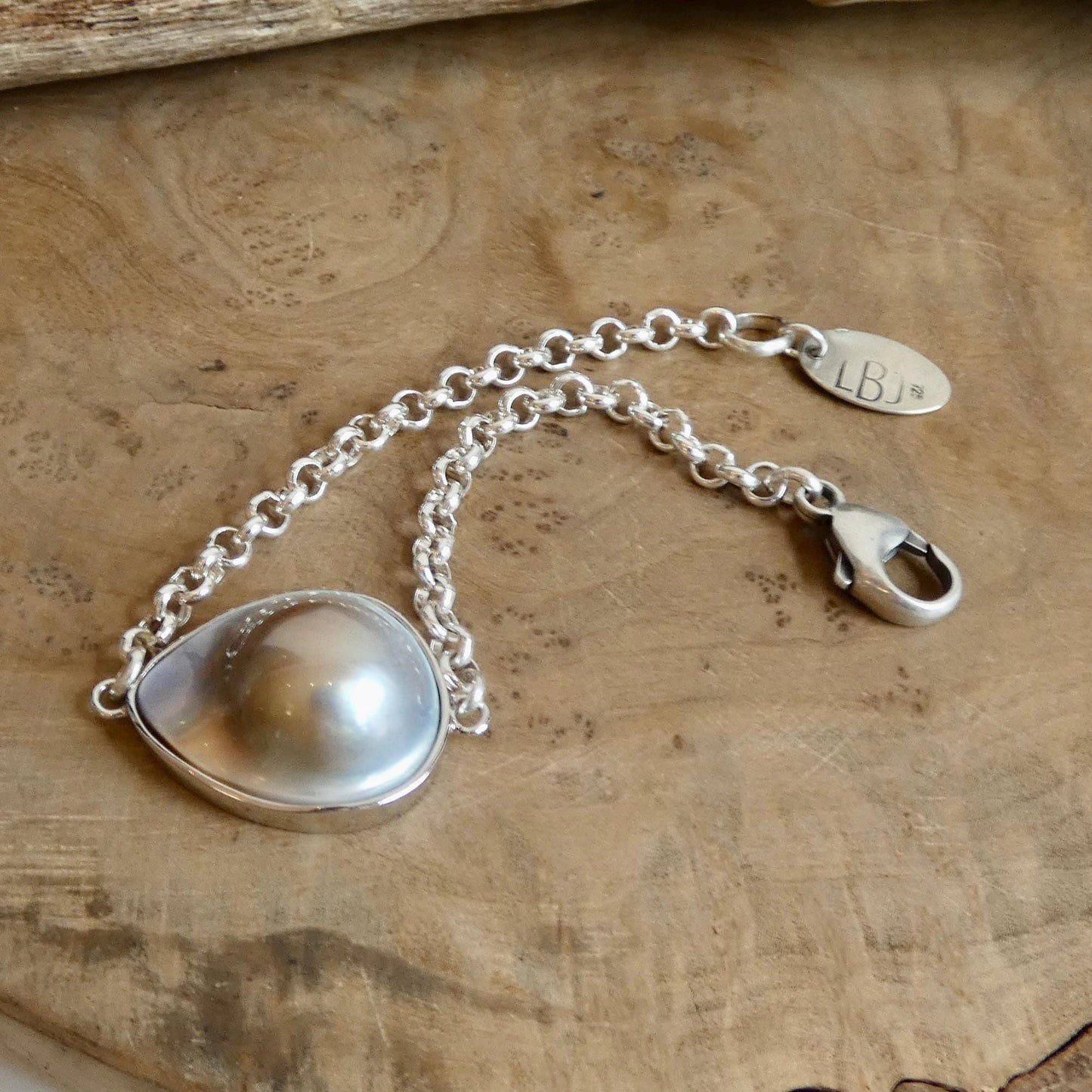 Blister Mabe Pearl .925 Rolo Chain Bracelet - Chunky Sterling Silver