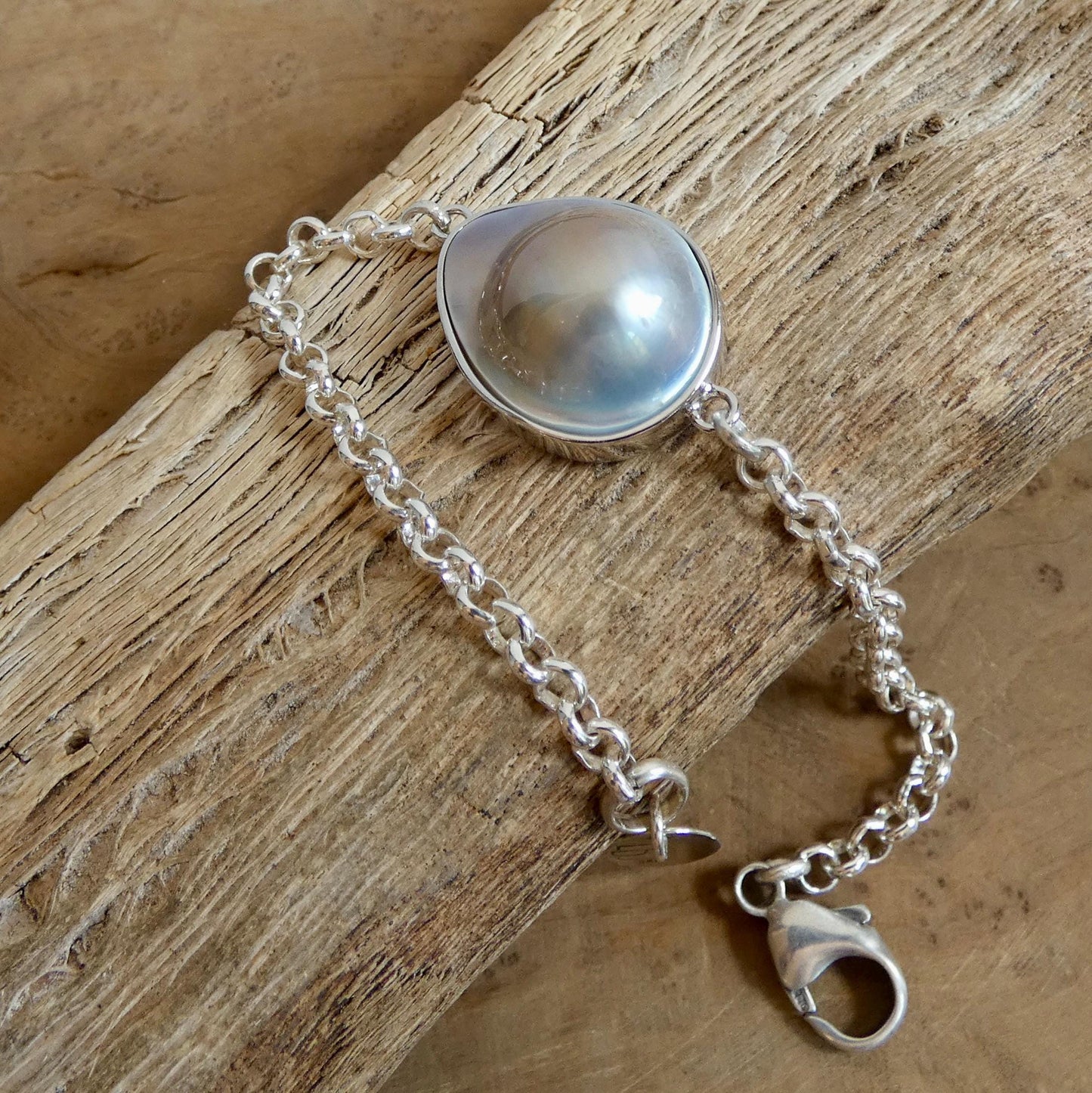 Blister Mabe Pearl .925 Rolo Chain Bracelet - Chunky Sterling Silver