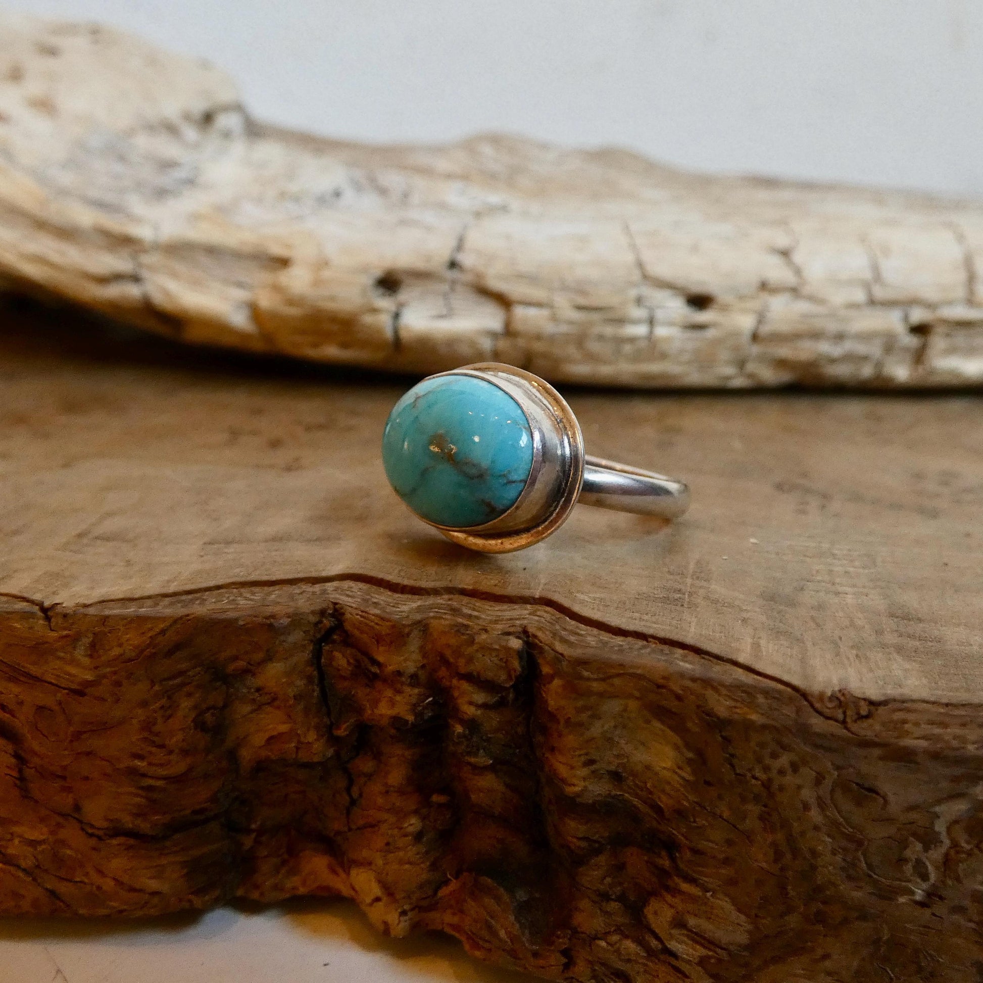 Custom Kingman Turquoise AAA - Choose Your Stone - East-West Oval - Sterling Silver