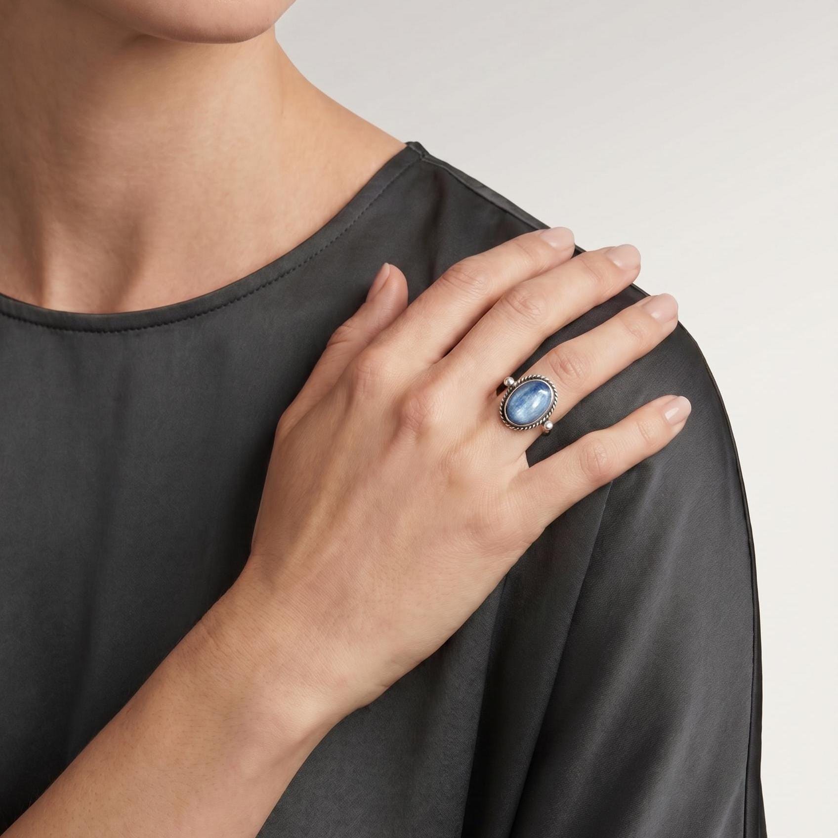 Blue Kyanite Lasso Ring - Sterling Silver - Blue Kyanite Ring