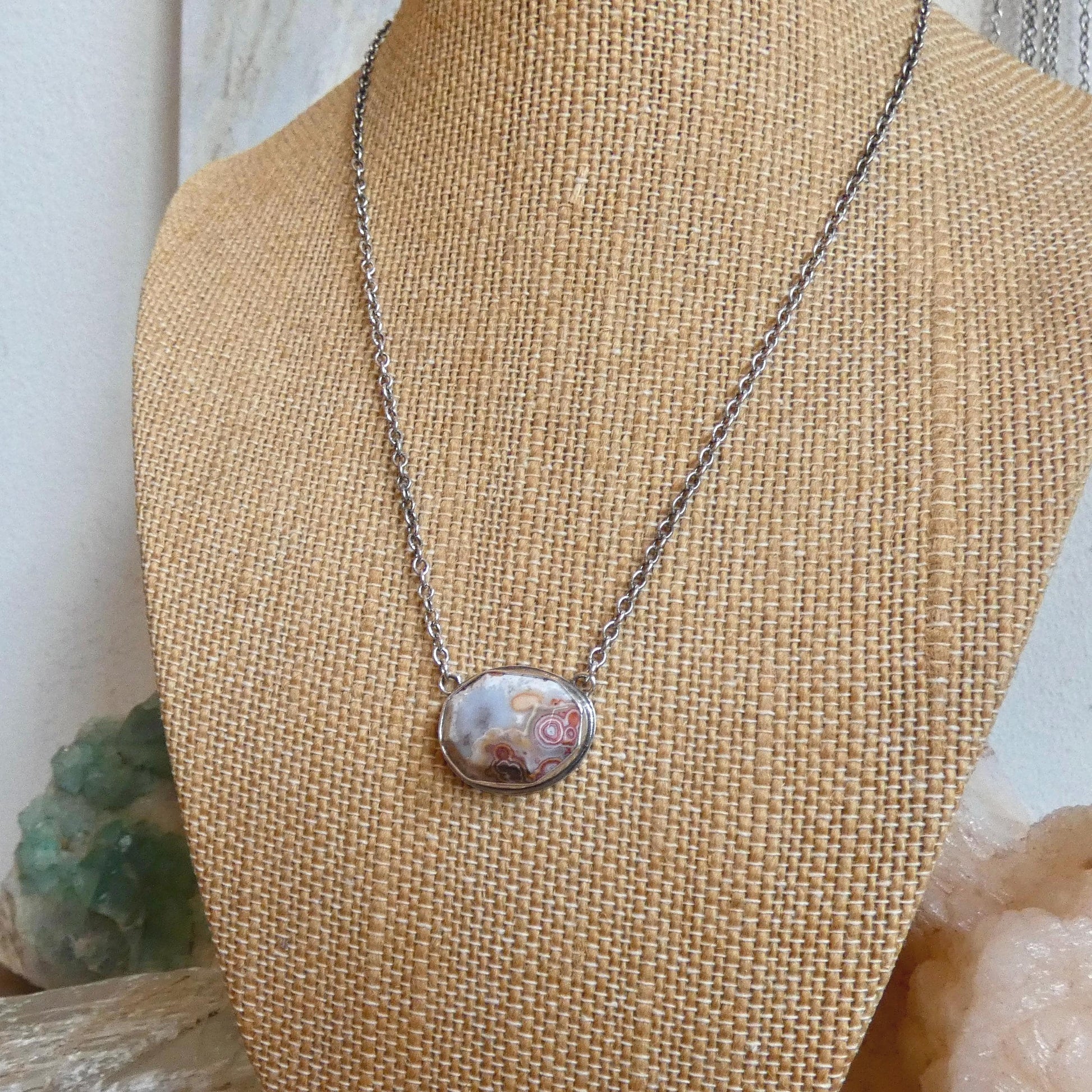 Laguna Lace Agate Necklace - East-West Pendant - Sterling Silver