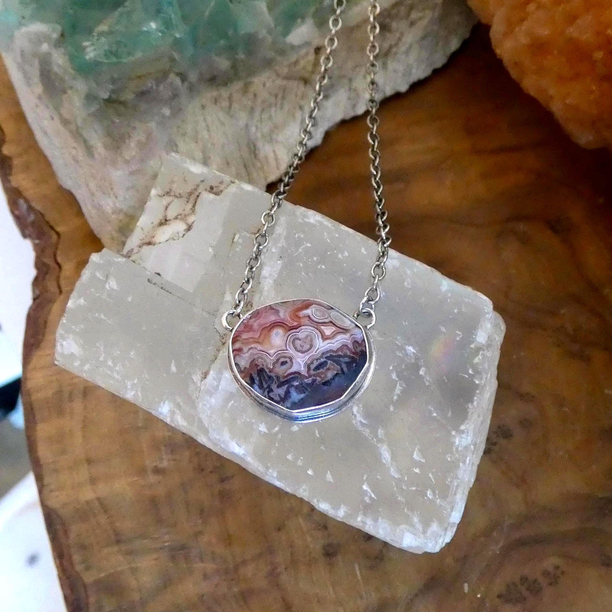 Laguna Lace Agate Necklace - East-West Pendant - Sterling Silver