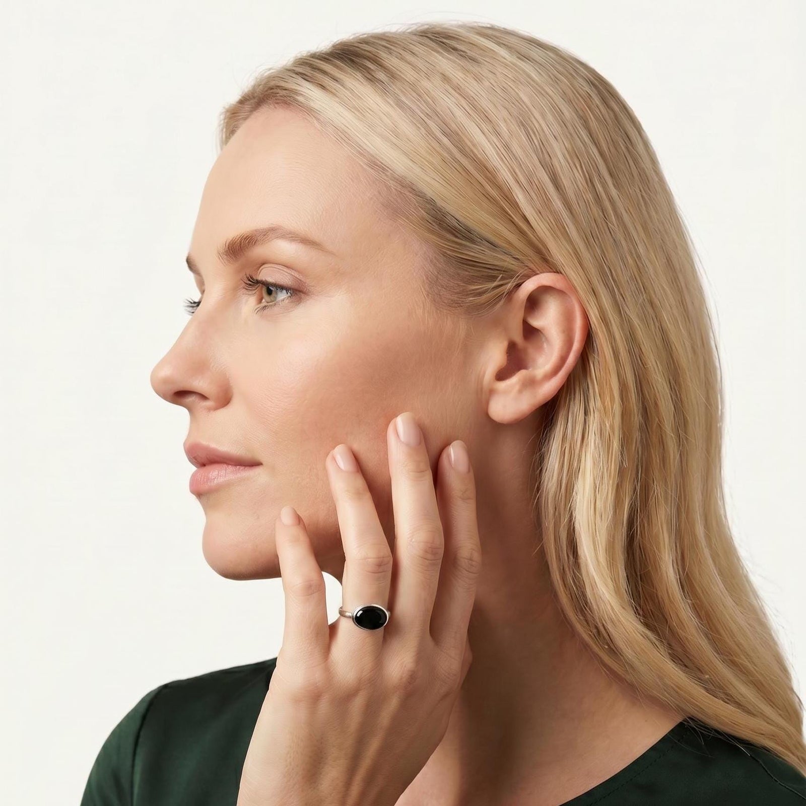East West Oval Black Onyx Ring – Silversmith .925 Sterling Silver