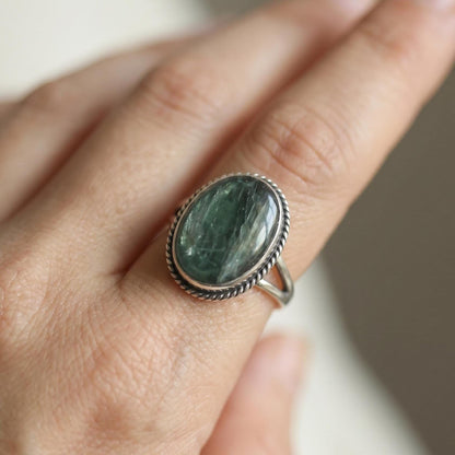 Green Kyanite Sterling Silver Ring – Handmade Boho Statement Ring